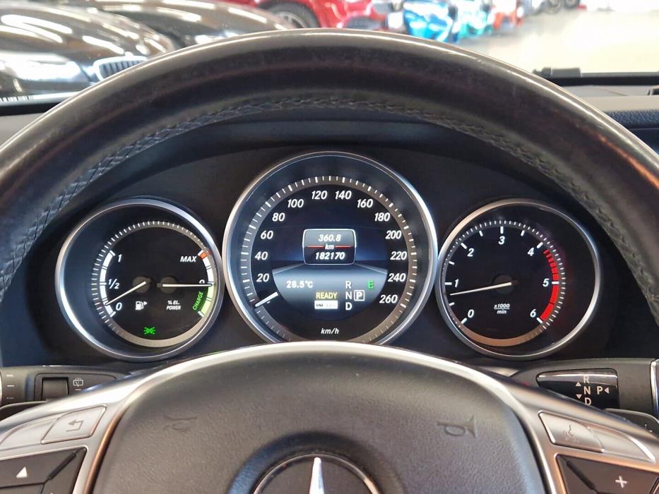 MERCEDES-BENZ E 2014