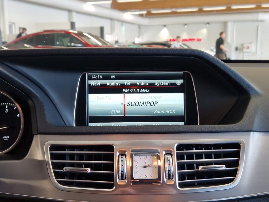 MERCEDES-BENZ E 2014