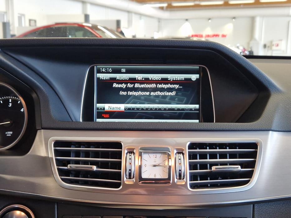 MERCEDES-BENZ E 2014