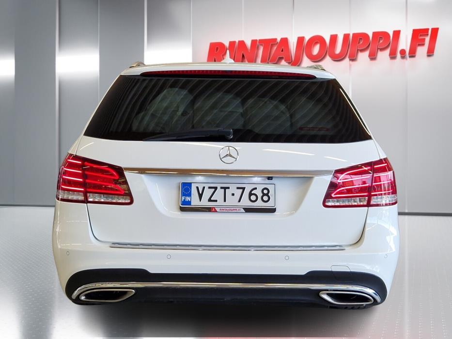 MERCEDES-BENZ E 2014