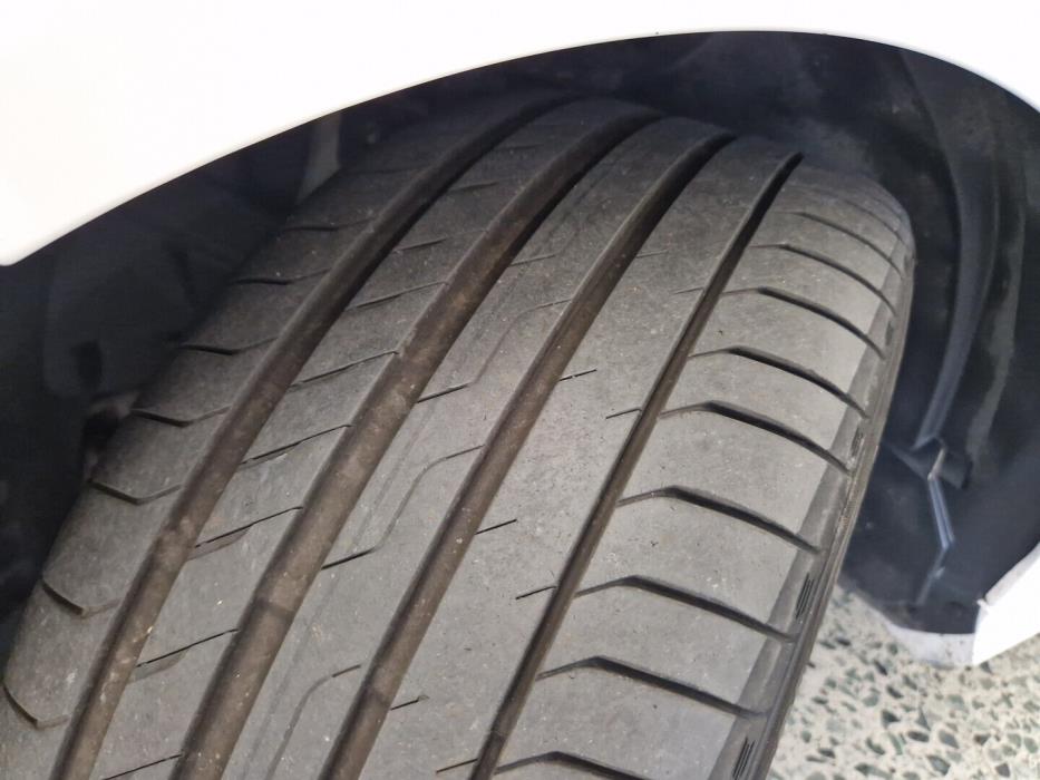 MERCEDES-BENZ E 2014