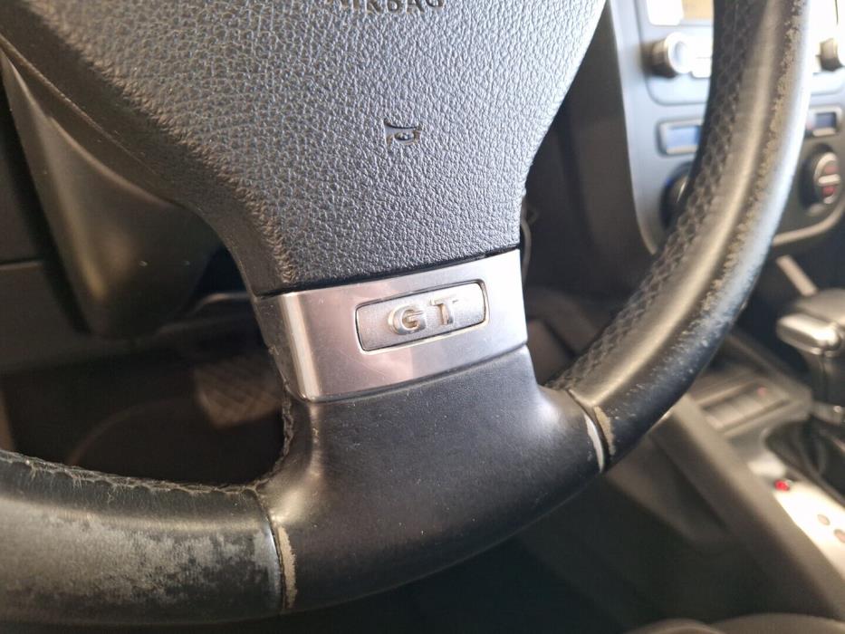 VOLKSWAGEN Golf 2007