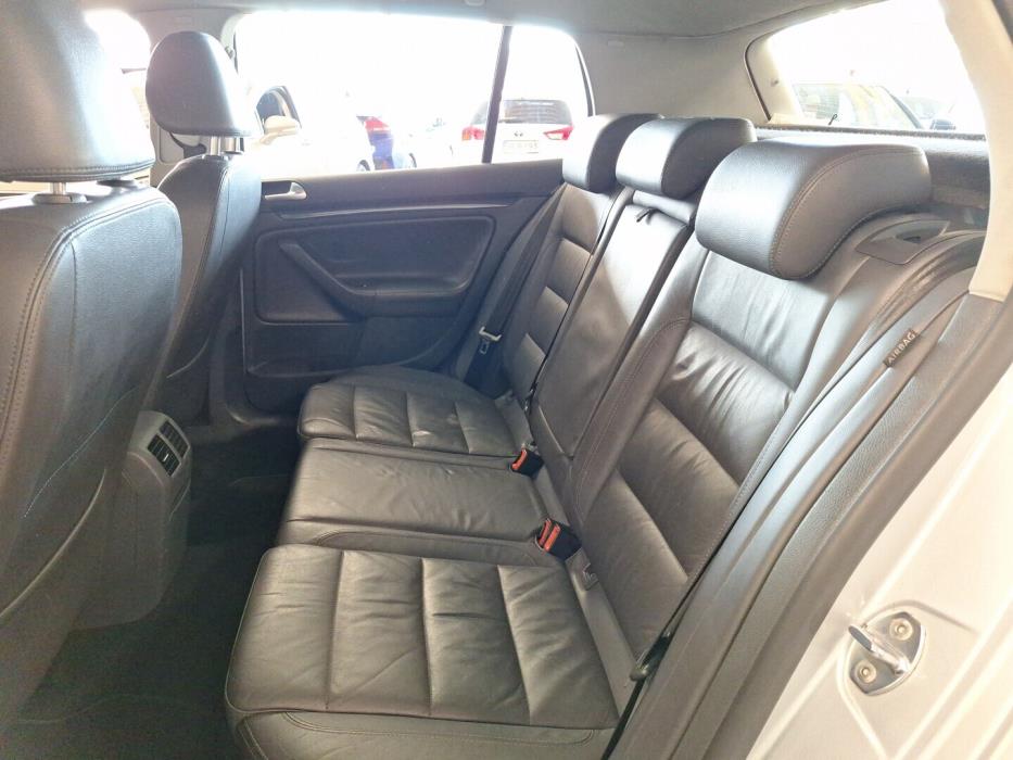 VOLKSWAGEN Golf 2007