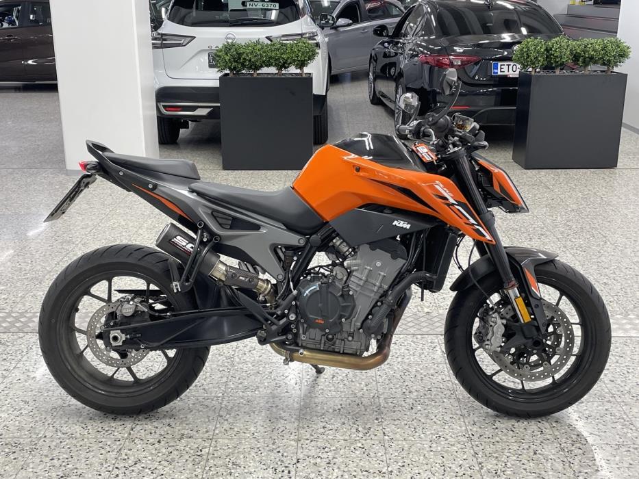 KTM 790 2023