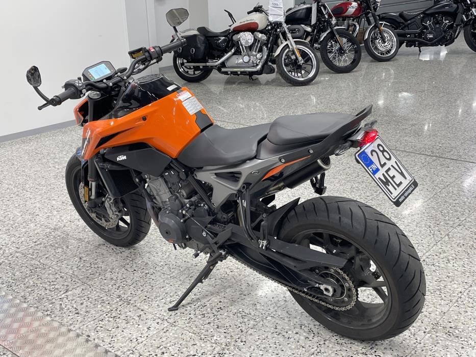 KTM 790 2023