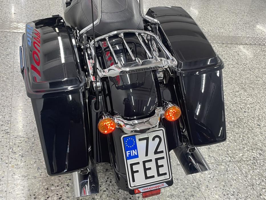HARLEY-DAVIDSON TOURING 2013