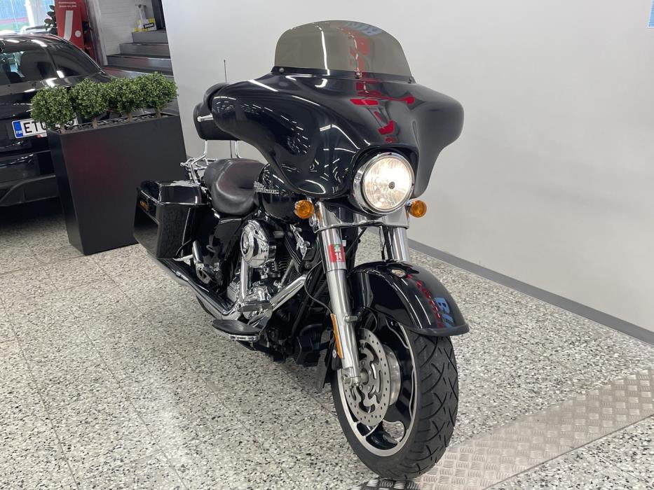 HARLEY-DAVIDSON TOURING 2013