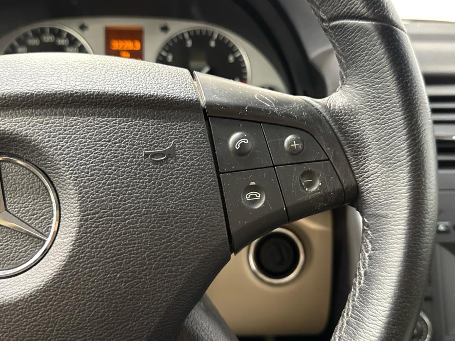 MERCEDES-BENZ B 2009