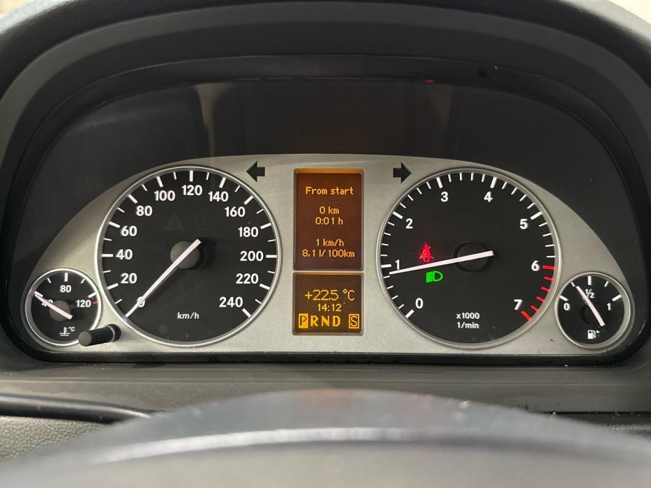 MERCEDES-BENZ B 2009