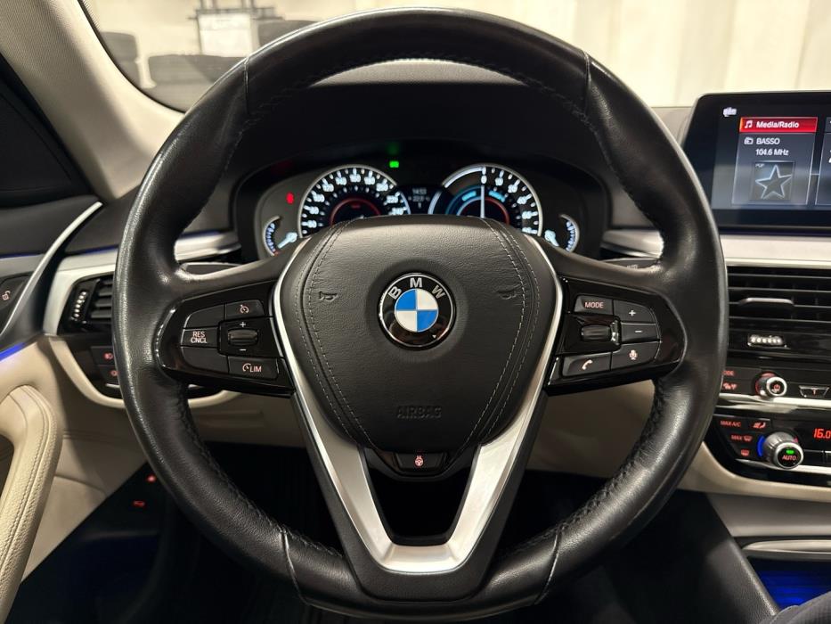 BMW 530 2019