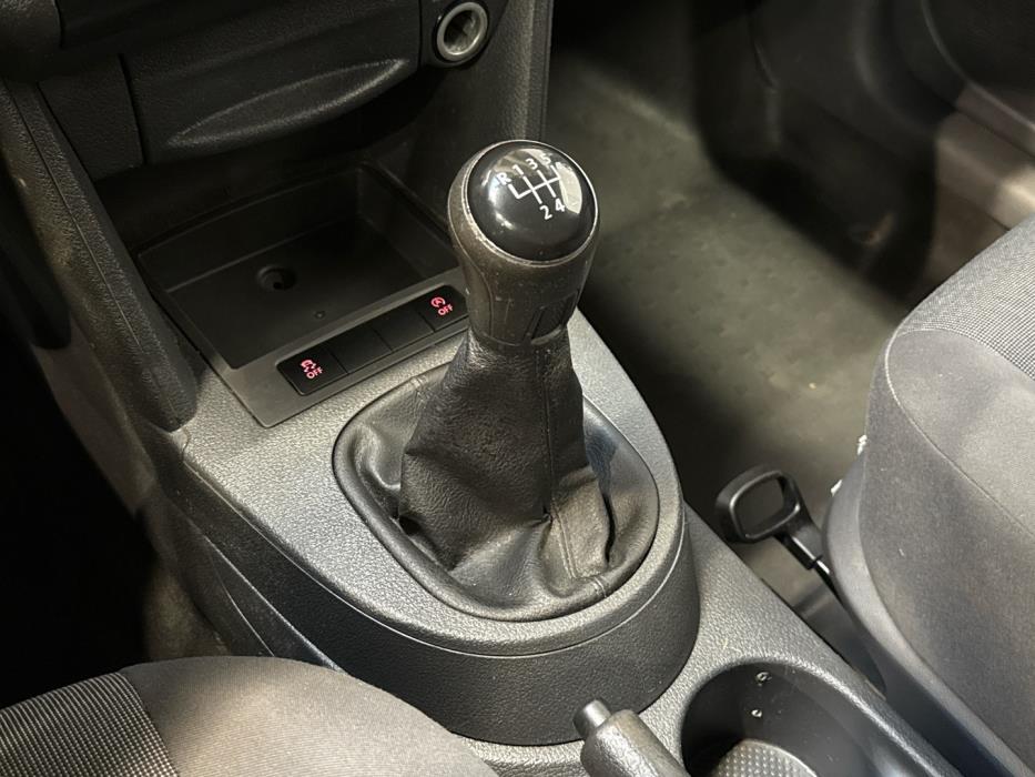 VOLKSWAGEN Caddy 2015