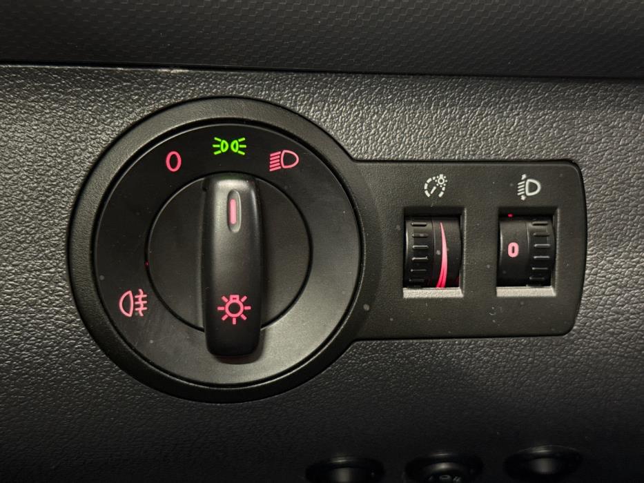 VOLKSWAGEN Caddy 2015