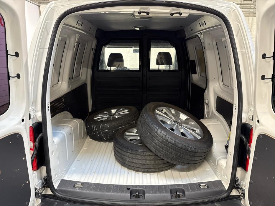 VOLKSWAGEN Caddy 2015