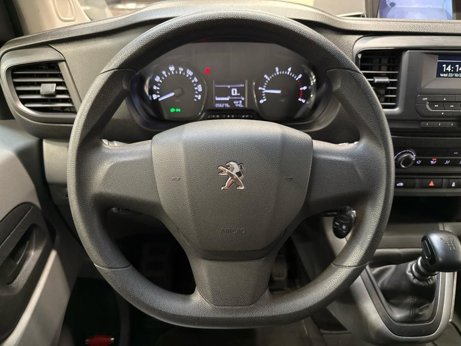 PEUGEOT Expert 2022