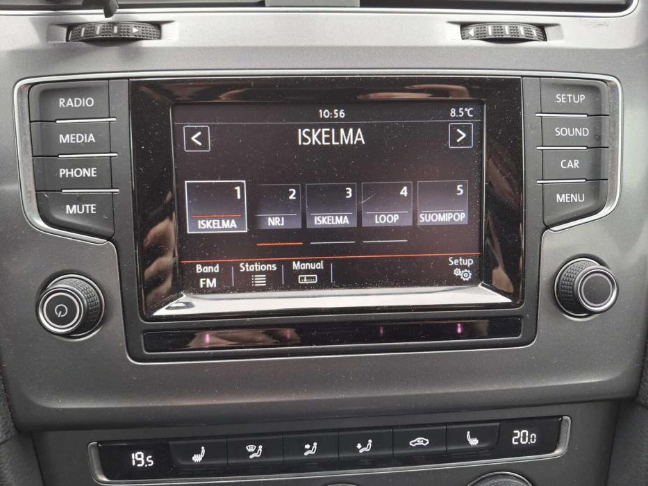 VOLKSWAGEN Golf 2013