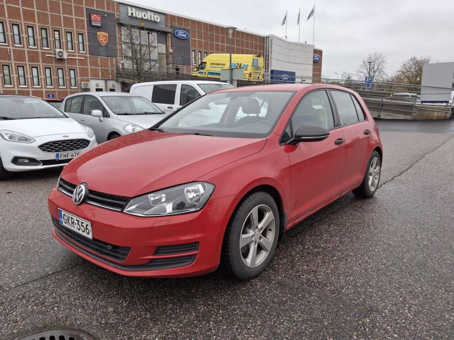 VOLKSWAGEN Golf 2013