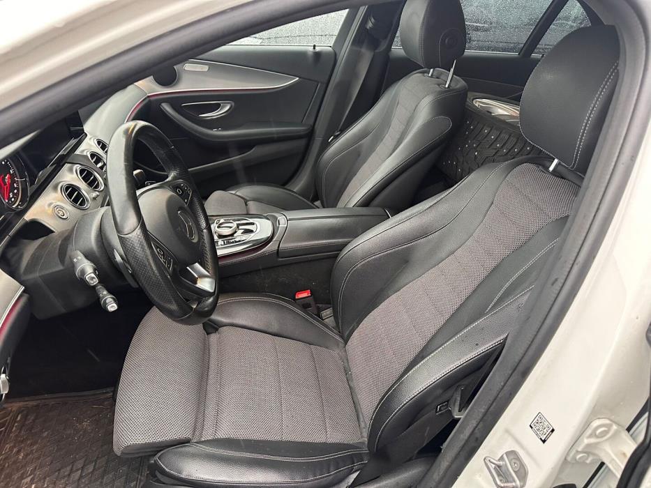 MERCEDES-BENZ E 2017