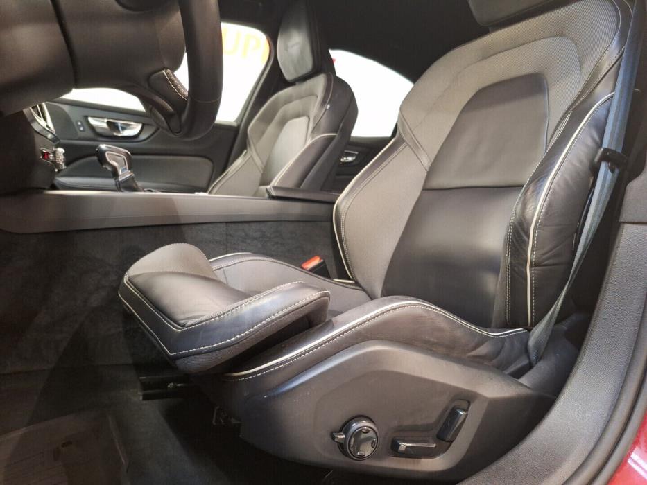 VOLVO S60 2019