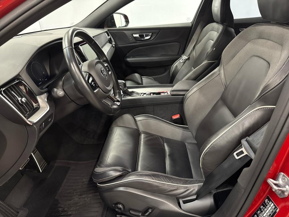 VOLVO S60 2019