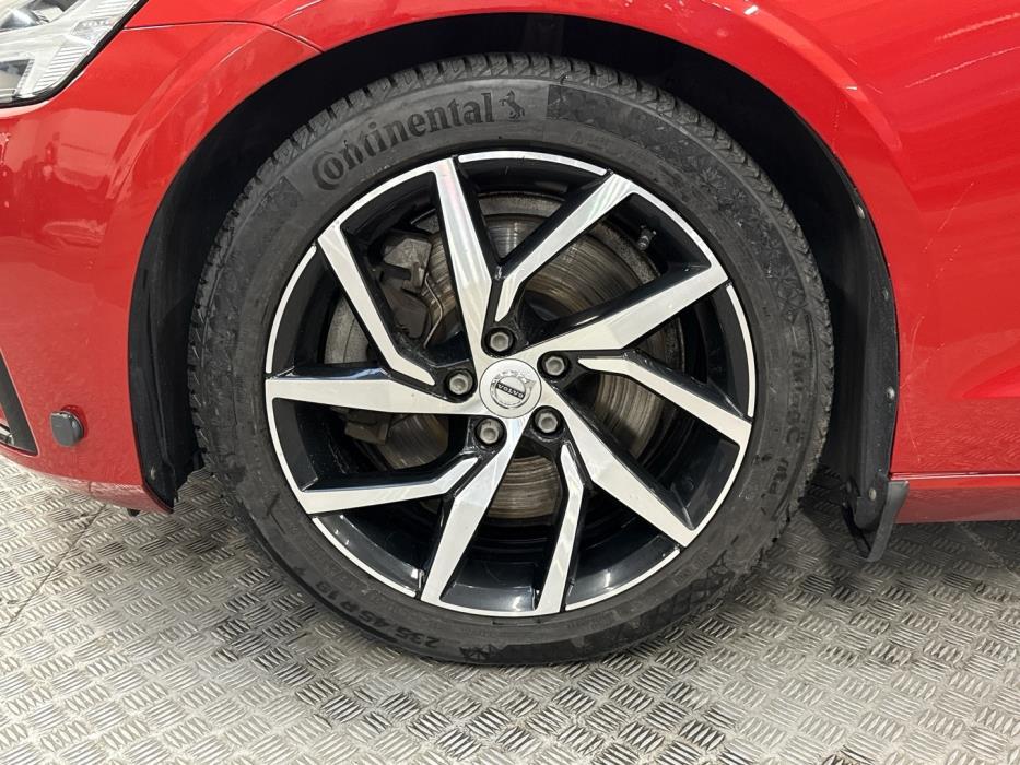 VOLVO S60 2019