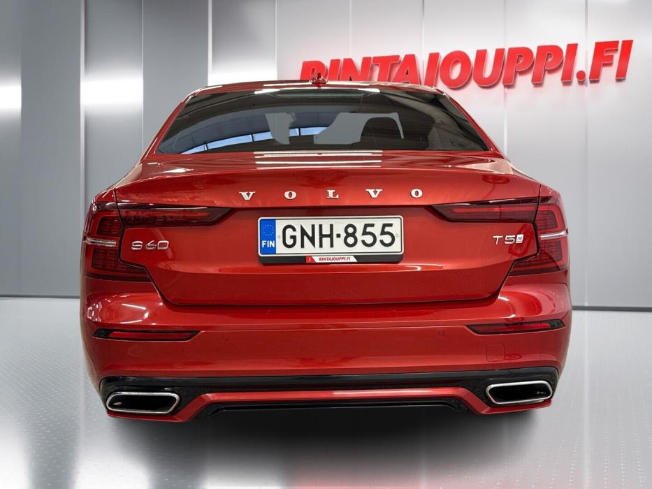 VOLVO S60 2019