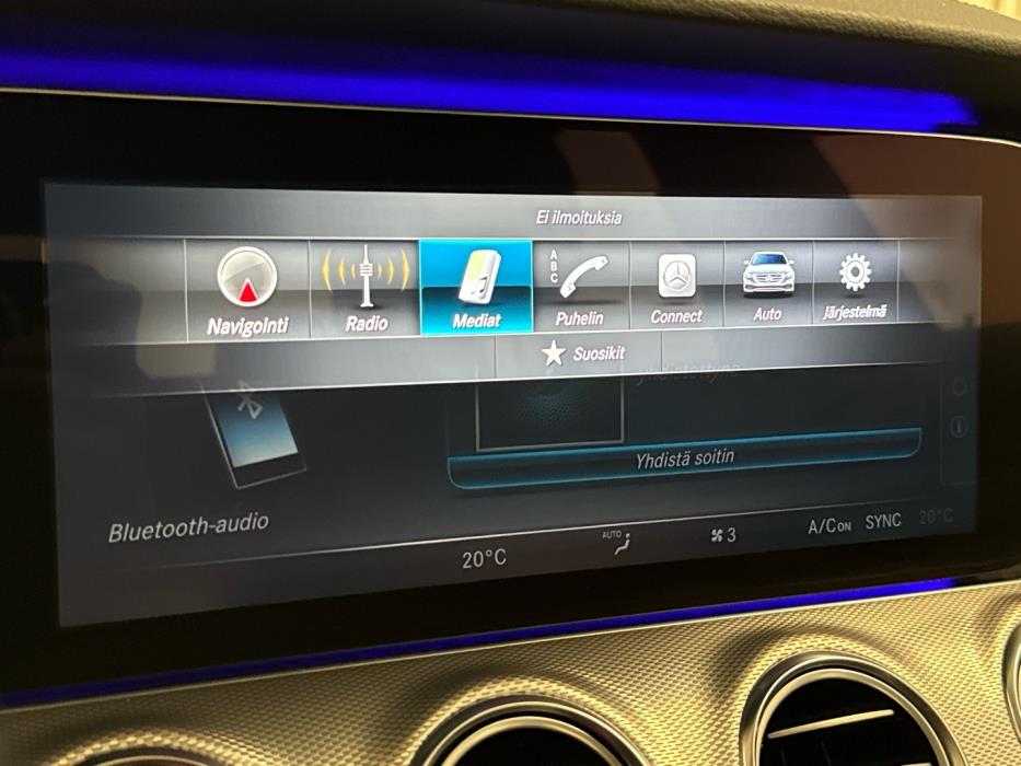 MERCEDES-BENZ E 2017