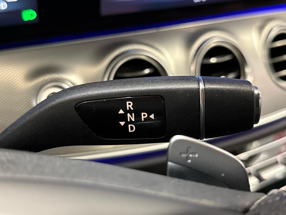 MERCEDES-BENZ E 2017