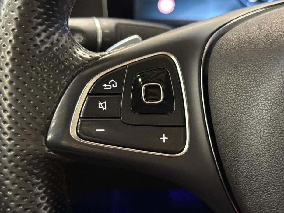 MERCEDES-BENZ E 2017