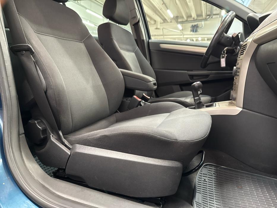 OPEL Astra 2007