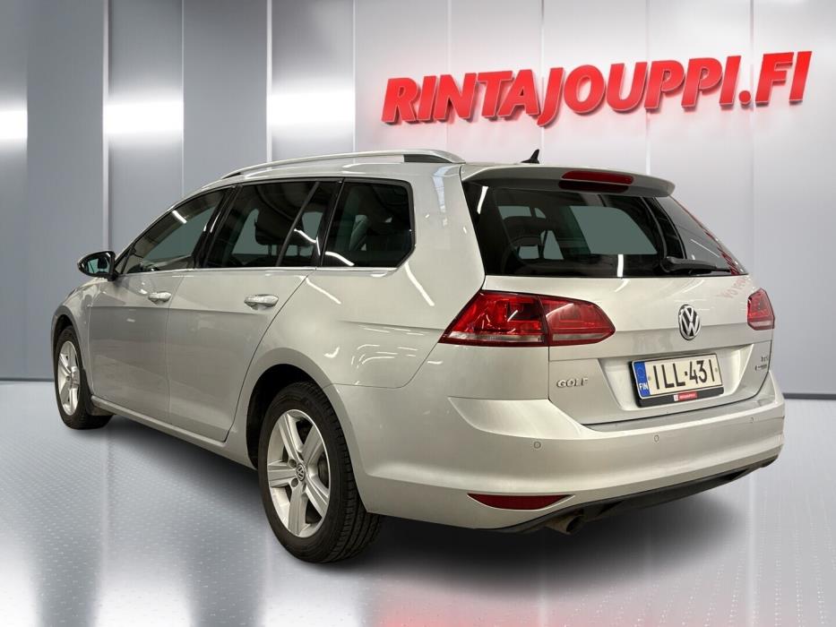VOLKSWAGEN Golf 2014