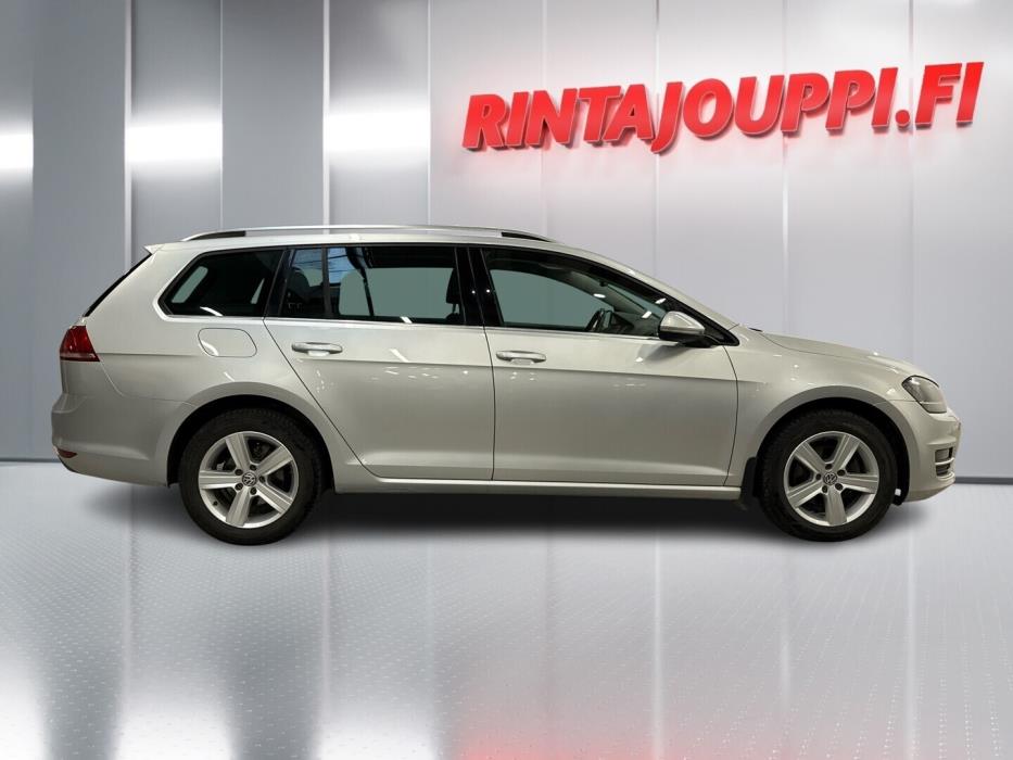 VOLKSWAGEN Golf 2014