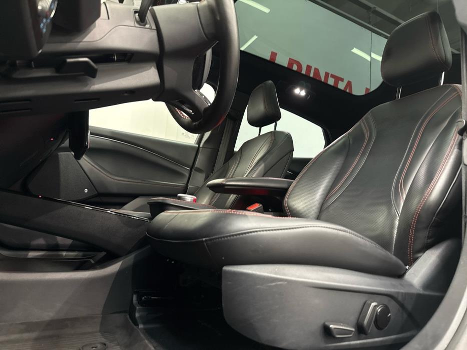 FORD Mustang Mach-E 2022