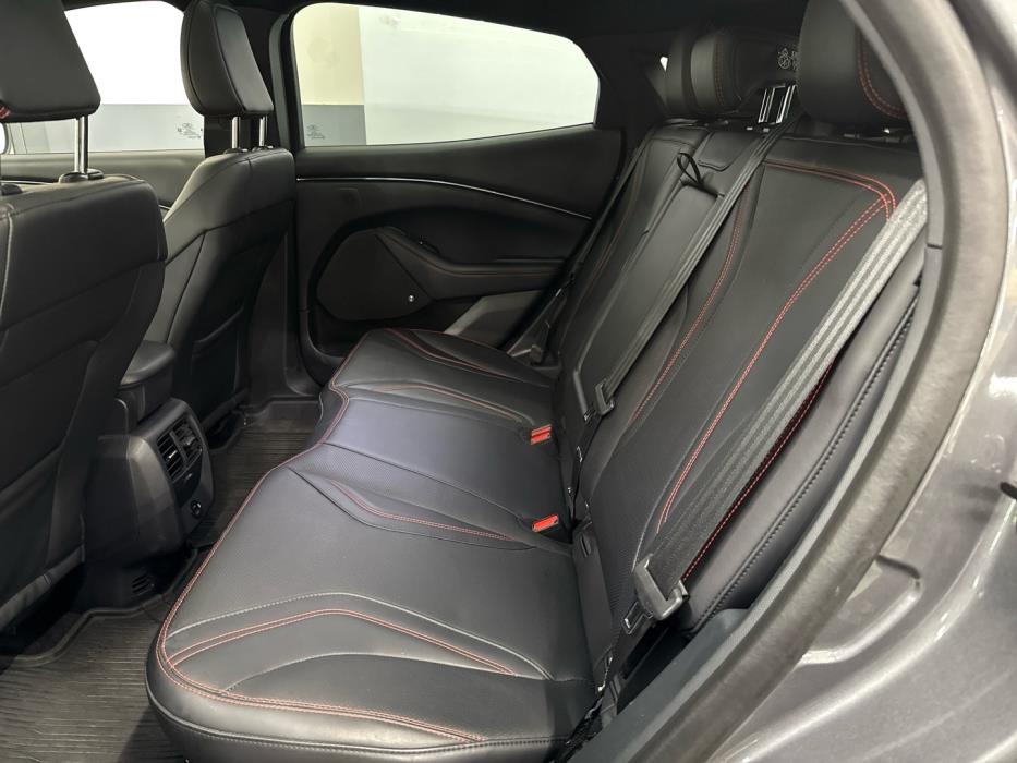 FORD Mustang Mach-E 2022