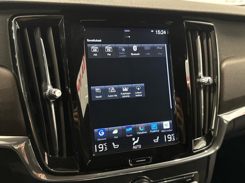 VOLVO V90 Cross Country 2017