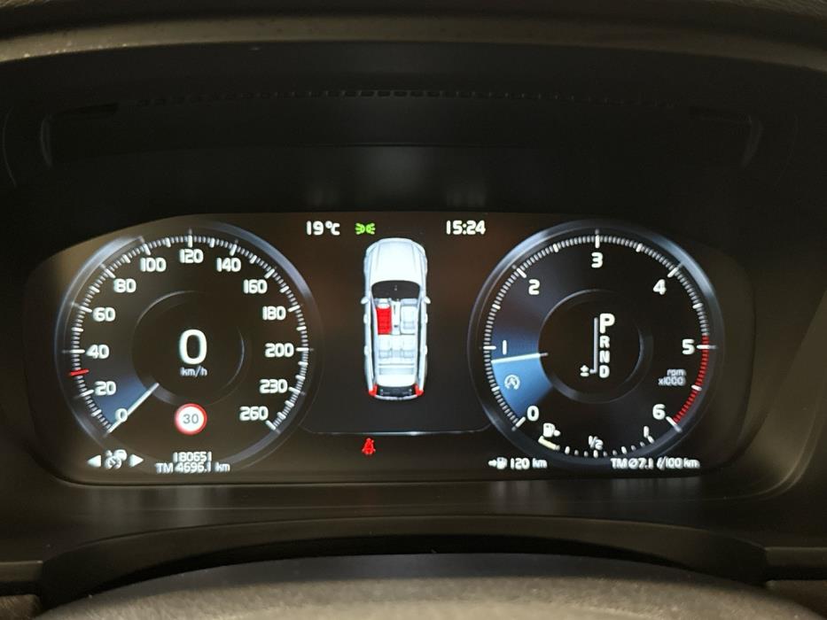 VOLVO V90 Cross Country 2017