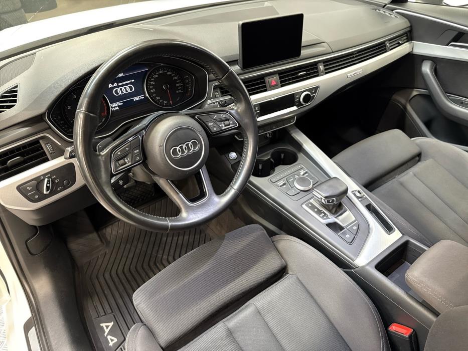 AUDI A4 2016