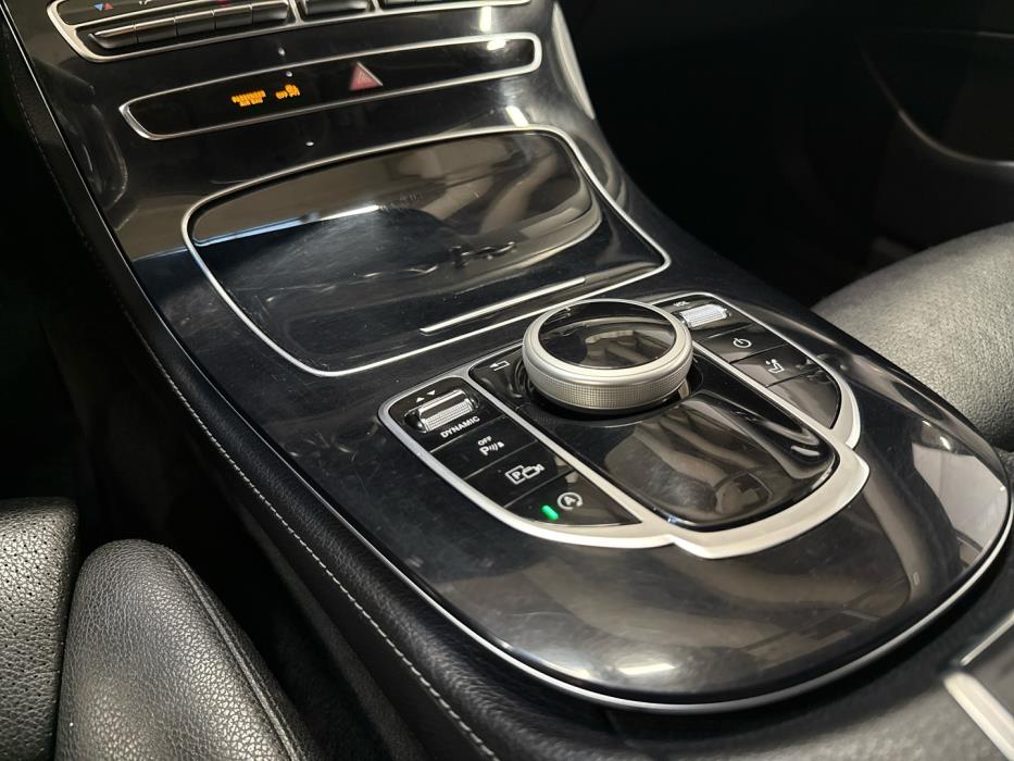 MERCEDES-BENZ E 2018