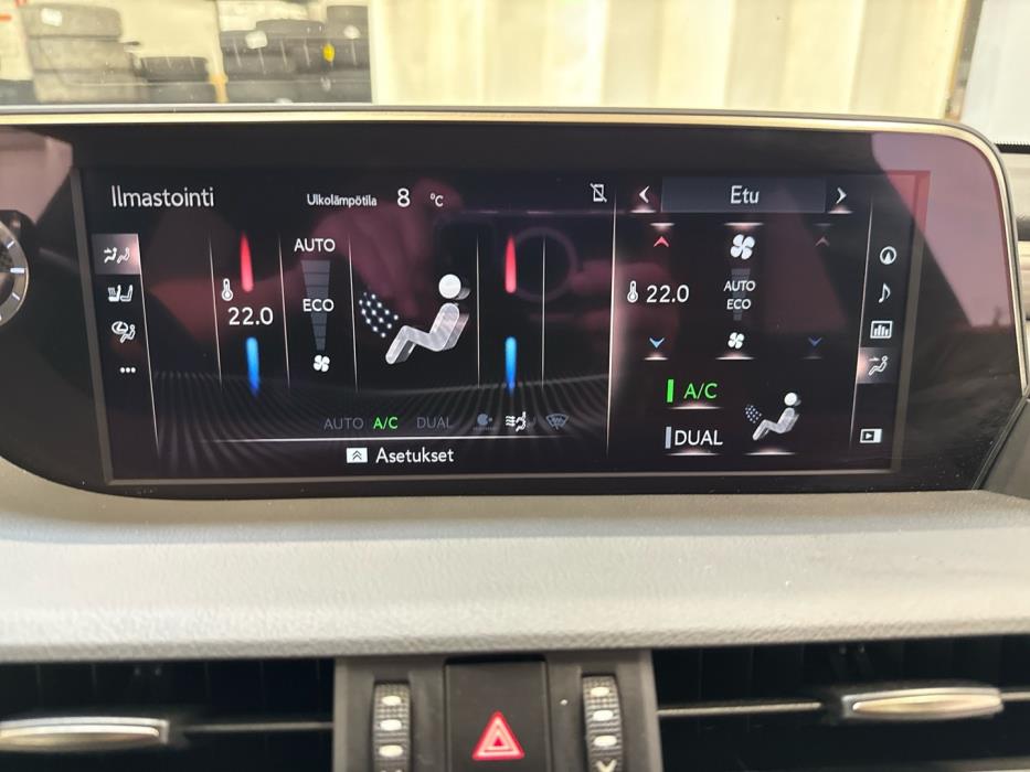 LEXUS ES 2019