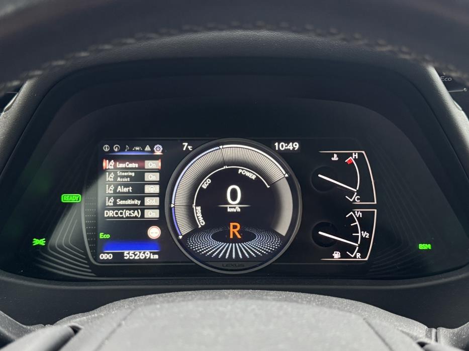 LEXUS UX 2022