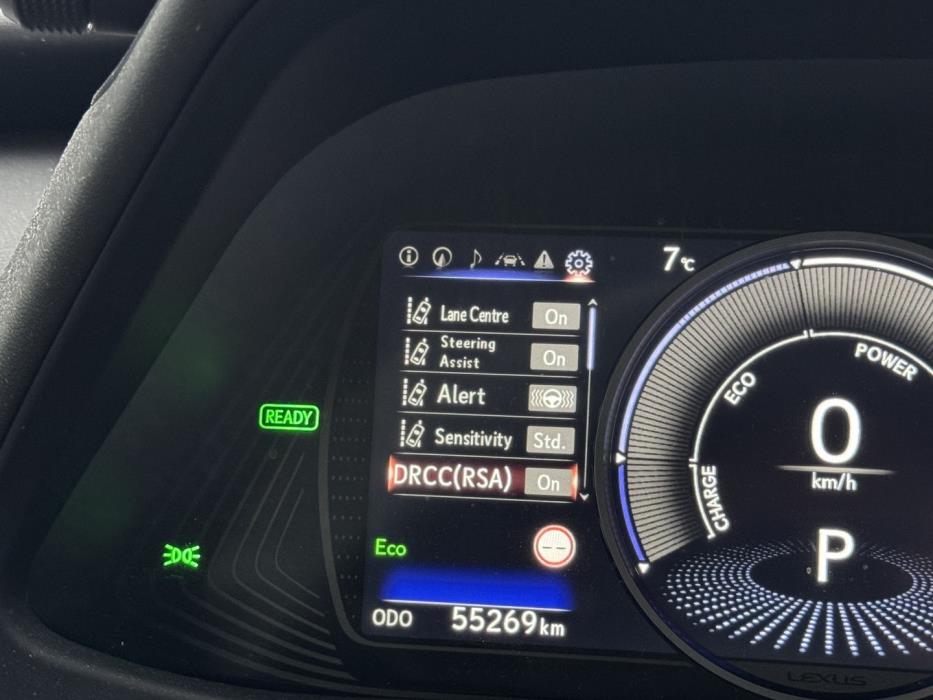 LEXUS UX 2022