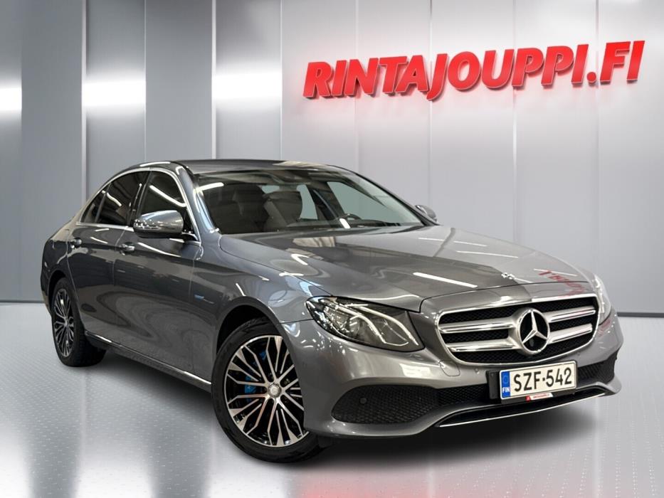 MERCEDES-BENZ E 2017