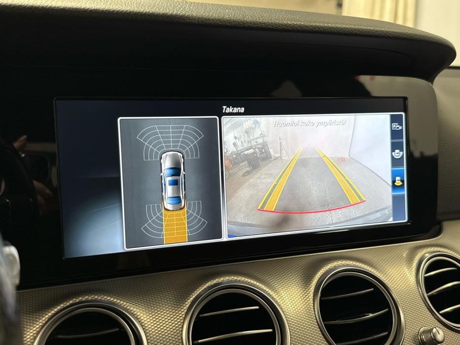 MERCEDES-BENZ E 2017