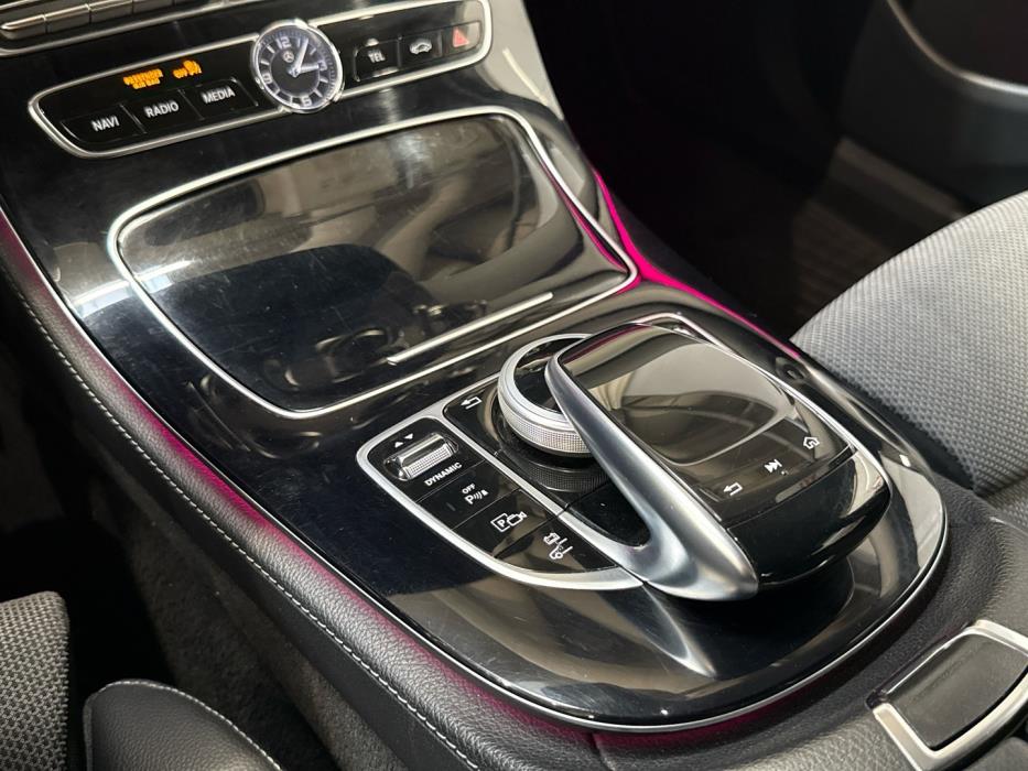 MERCEDES-BENZ E 2017