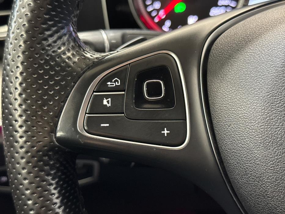 MERCEDES-BENZ E 2017