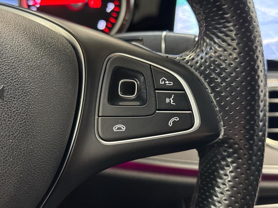 MERCEDES-BENZ E 2017