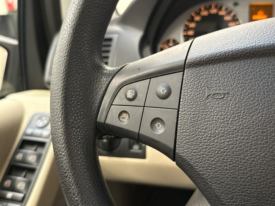 MERCEDES-BENZ B 2005