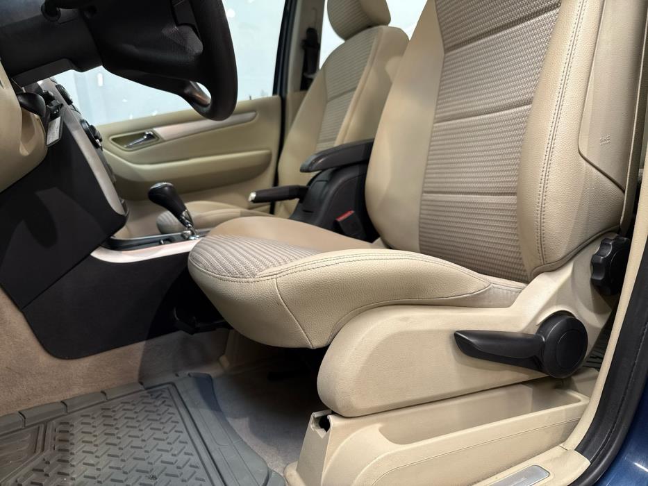 MERCEDES-BENZ B 2005