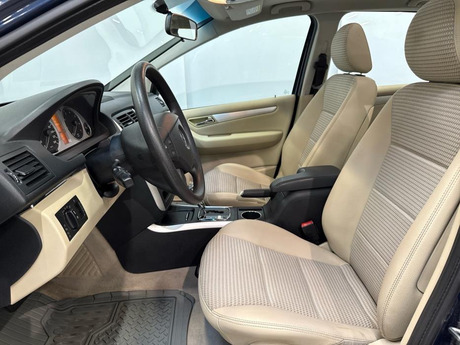 MERCEDES-BENZ B 2005