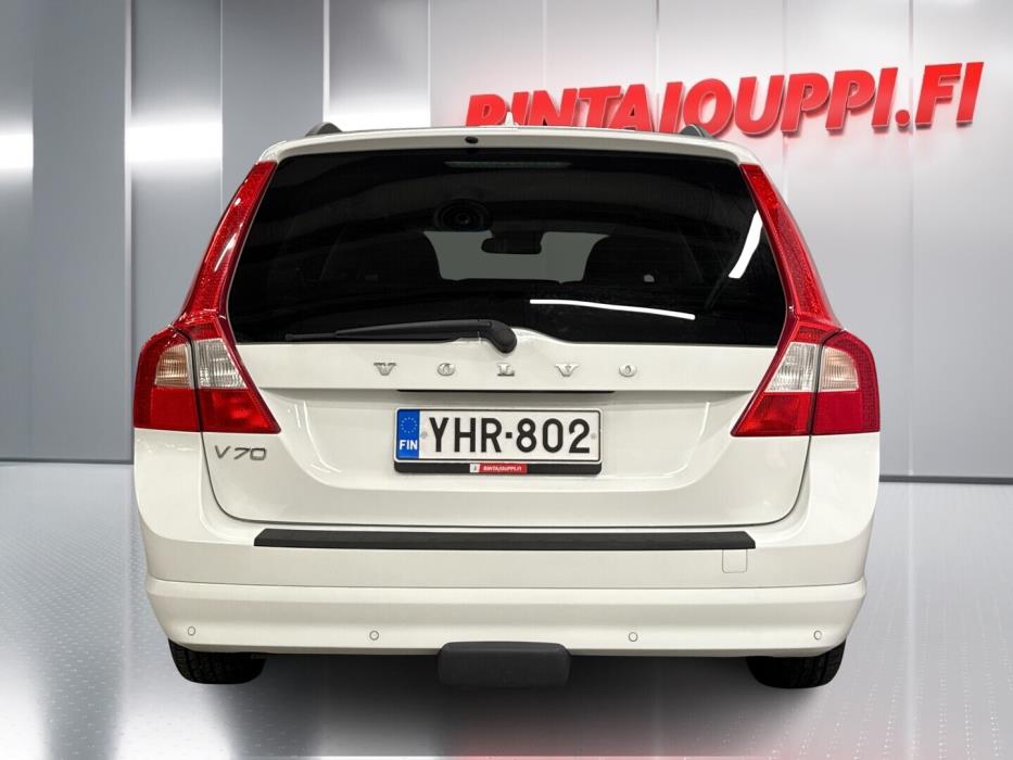 VOLVO V70 2011
