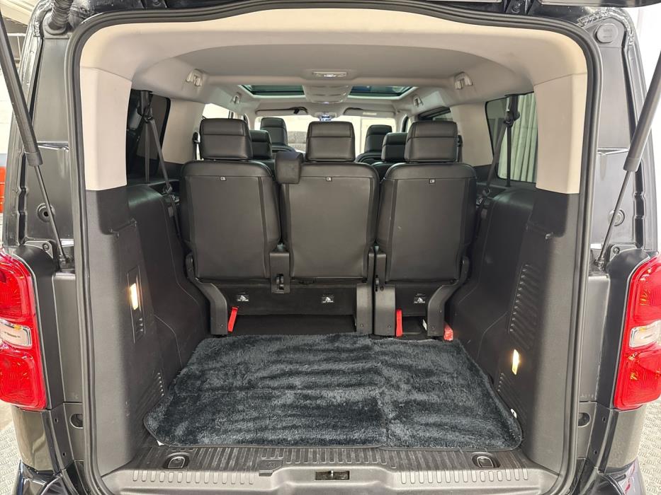 OPEL Zafira 2021